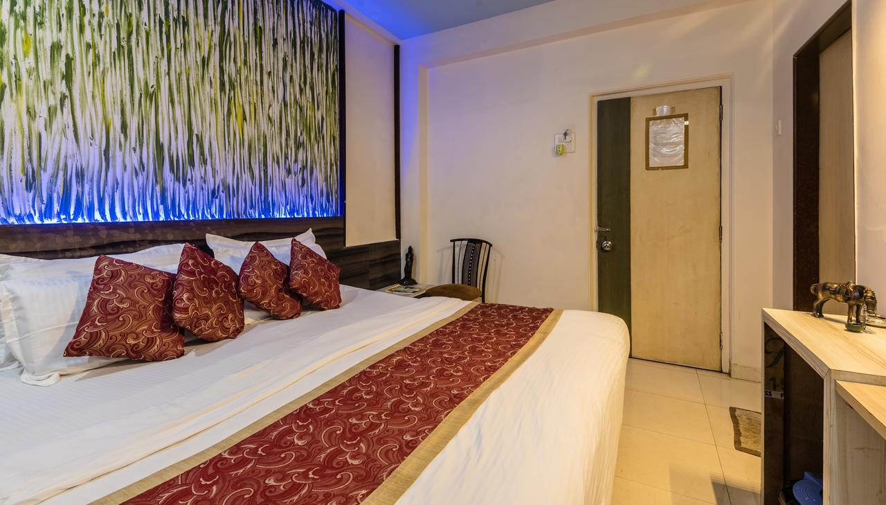 Hotel Panchratna Панвел Экстерьер фото