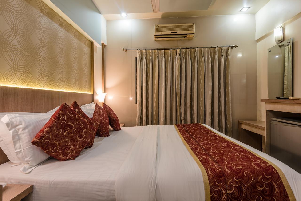 Hotel Panchratna Панвел Экстерьер фото