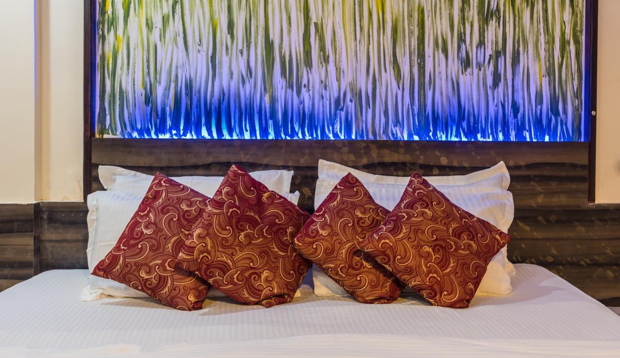 Hotel Panchratna Панвел Экстерьер фото