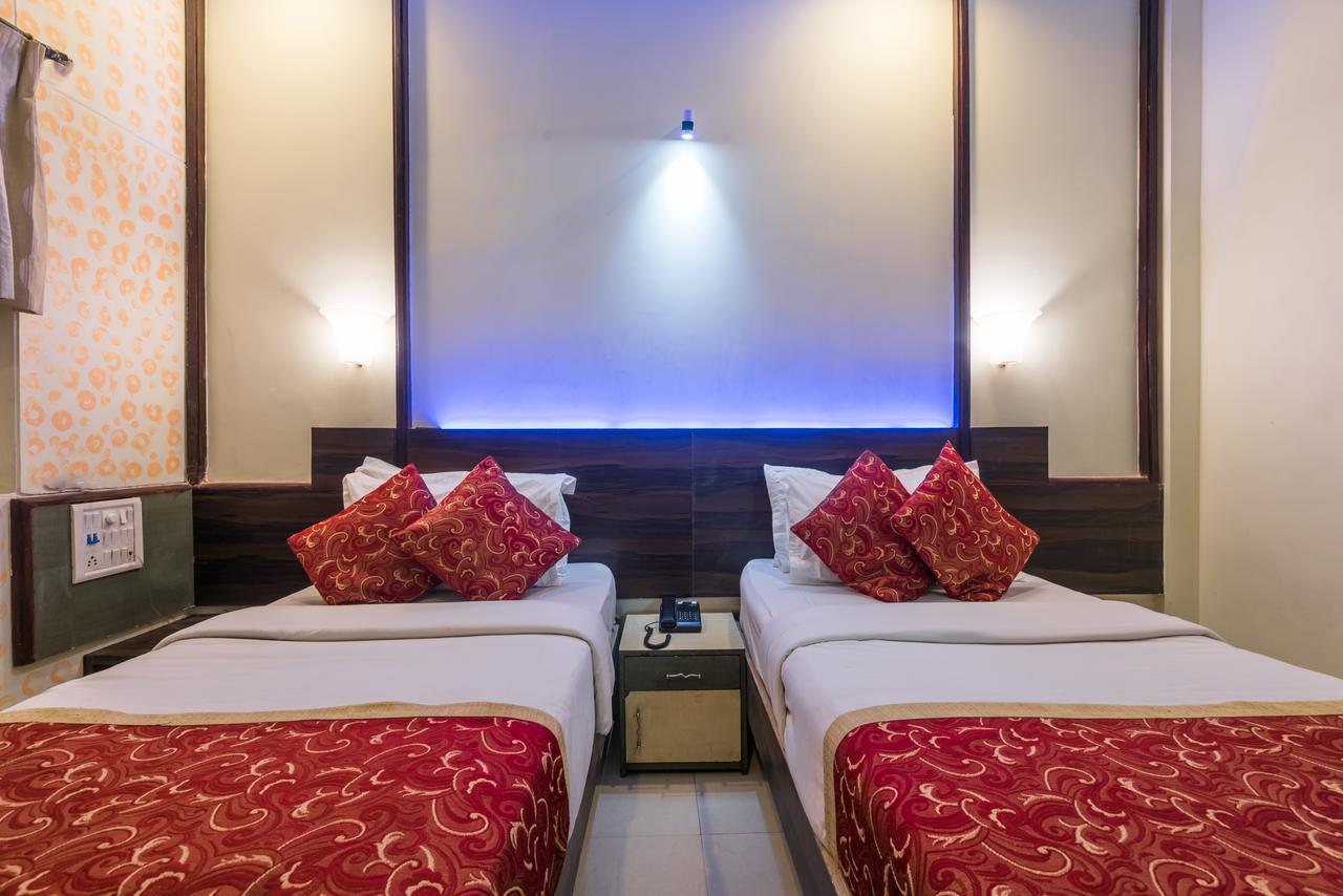 Hotel Panchratna Панвел Экстерьер фото