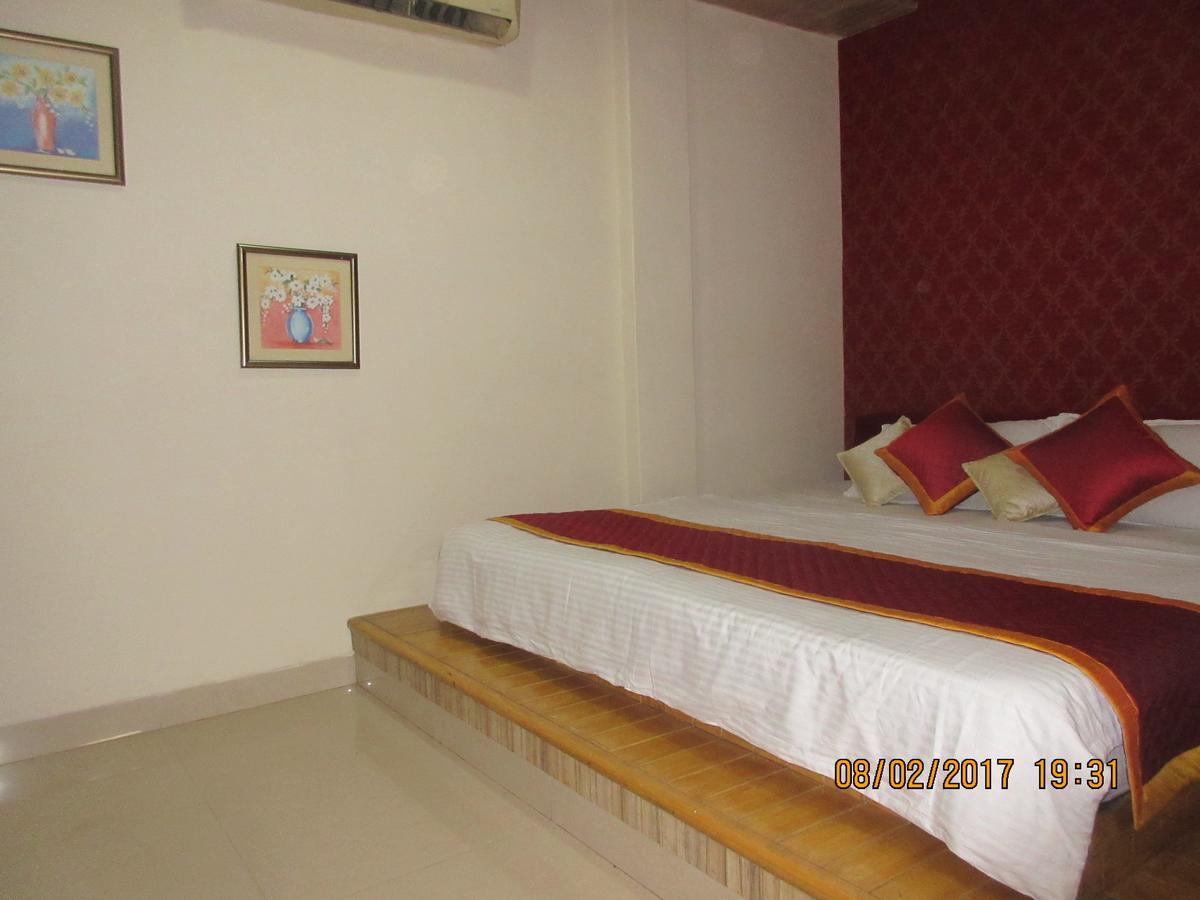 Hotel Panchratna Панвел Экстерьер фото